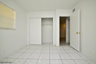 834 SW 10th Dr Pompano Beach FL Apartments