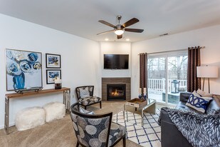 The Links at Centerpointe - New Apartments!