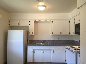 4200 Columbus St Bakersfield CA Apartments