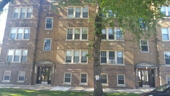 903 Highland Ave Oak Park IL Apartments