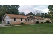 3 Bedroom Single-Family Home for Rent $1000