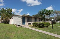 Oak Gardens Apartments
