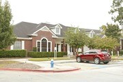 The Verandah at LakePointe Apartments