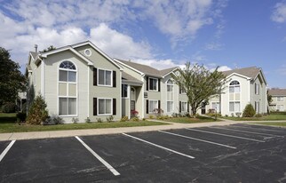 Ashford St. Charles Apartments