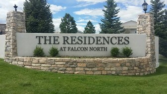 Residences at Falcon North Apartamentos