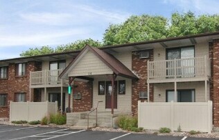 Cottonwood Forest Condominiums Apartments