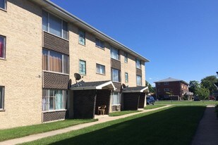 472 George St Wood Dale IL Apartments