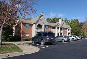 StoneBriar Apartments
