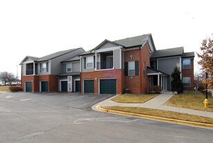 Somerset Oaks Apartments