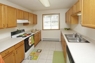 Summit Point Apartments