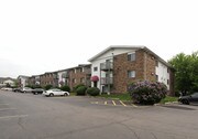 Willow Run of Crest Hill Apartments