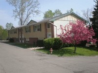 Mountainbrow Village Townhomes Apartments