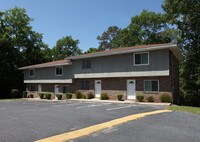 Vista Oaks Townhomes Apartments