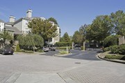 Charleston Court Apartments