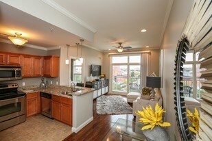Lofts at 308 Ninth Apartments