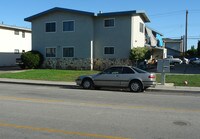1050 Clyde Ave Apartments