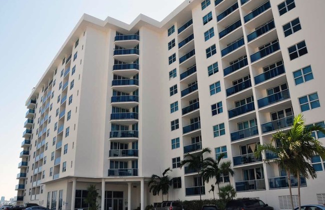 Treasures on the Bay Apartments