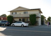 307 N New Ave Apartments