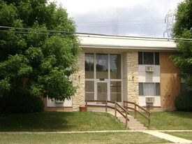 3930 45th St Kenosha WI Apartments
