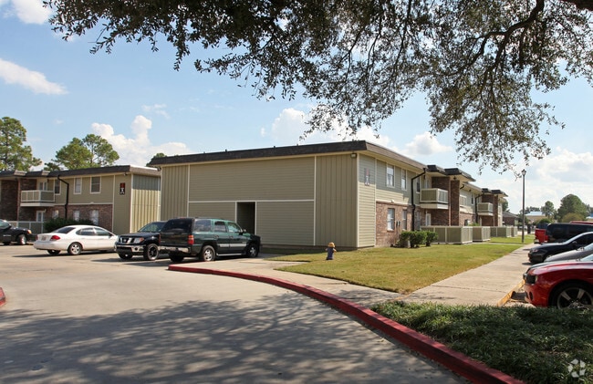 Tiger Plaza Apartments