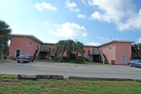 7 2nd St Apartments