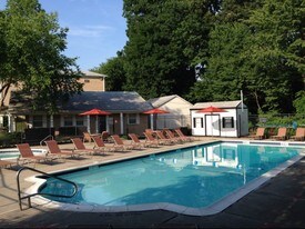 Lehigh Square Apartments