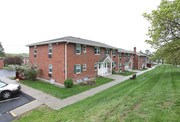 Laurel Ridge Apartments