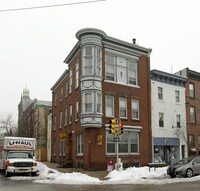 2200 Fairmount Ave Apartments