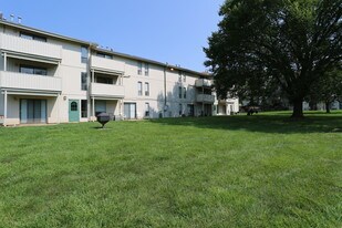View High Lake Apartments