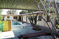 4 Unit Motel/Apartments