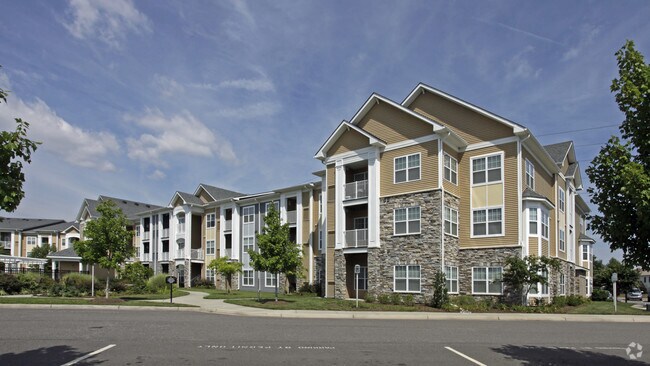 The Cascades Apartments