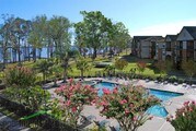 Lakeshore Villas Apartments