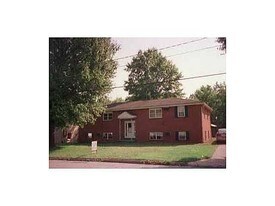233 Kendall Ave Campbell OH Apartments
