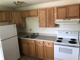 28 Stafford Ave Bristol CT Apartments