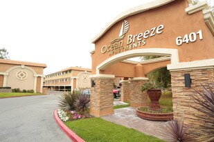 Ocean Breeze Villas Apartments