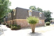 Camelot Townhouses & Apartments