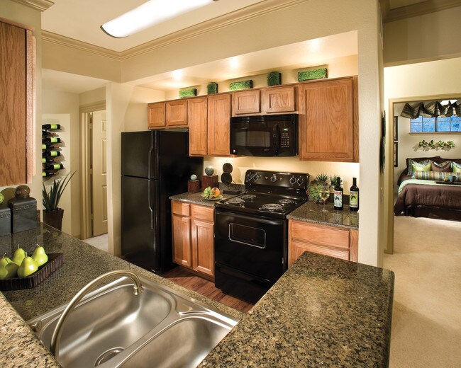 Las Colinas At Black Canyon Apartments