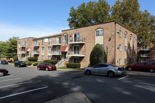 Bishop Hill Apartments