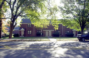 Englewood Village, LLC Apartments