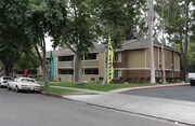 River Oaks Condominiums Apartments
