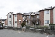 Edison Woods Apartments