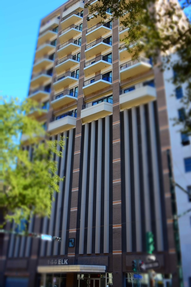 144 Elk Luxury Lofts Apartments