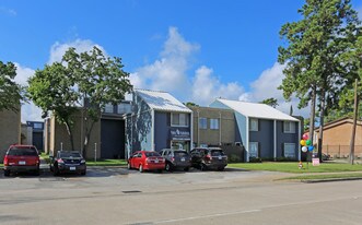 The Grove on Gladstell Apartments