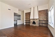 947 W Oakdale Ave Chicago IL Apartments
