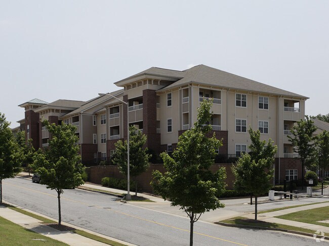 Ashley Collegetown Apartments