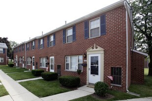 Yorktowne Townhomes Apartments