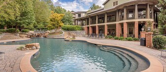 Lake Lanier Club Apartments