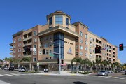 Harborview Luxury Rentals Apartments