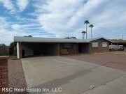 3 Bedroom Single-Family Home for Rent $1200