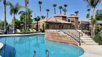 Sedona at Lone Mountain Apartments